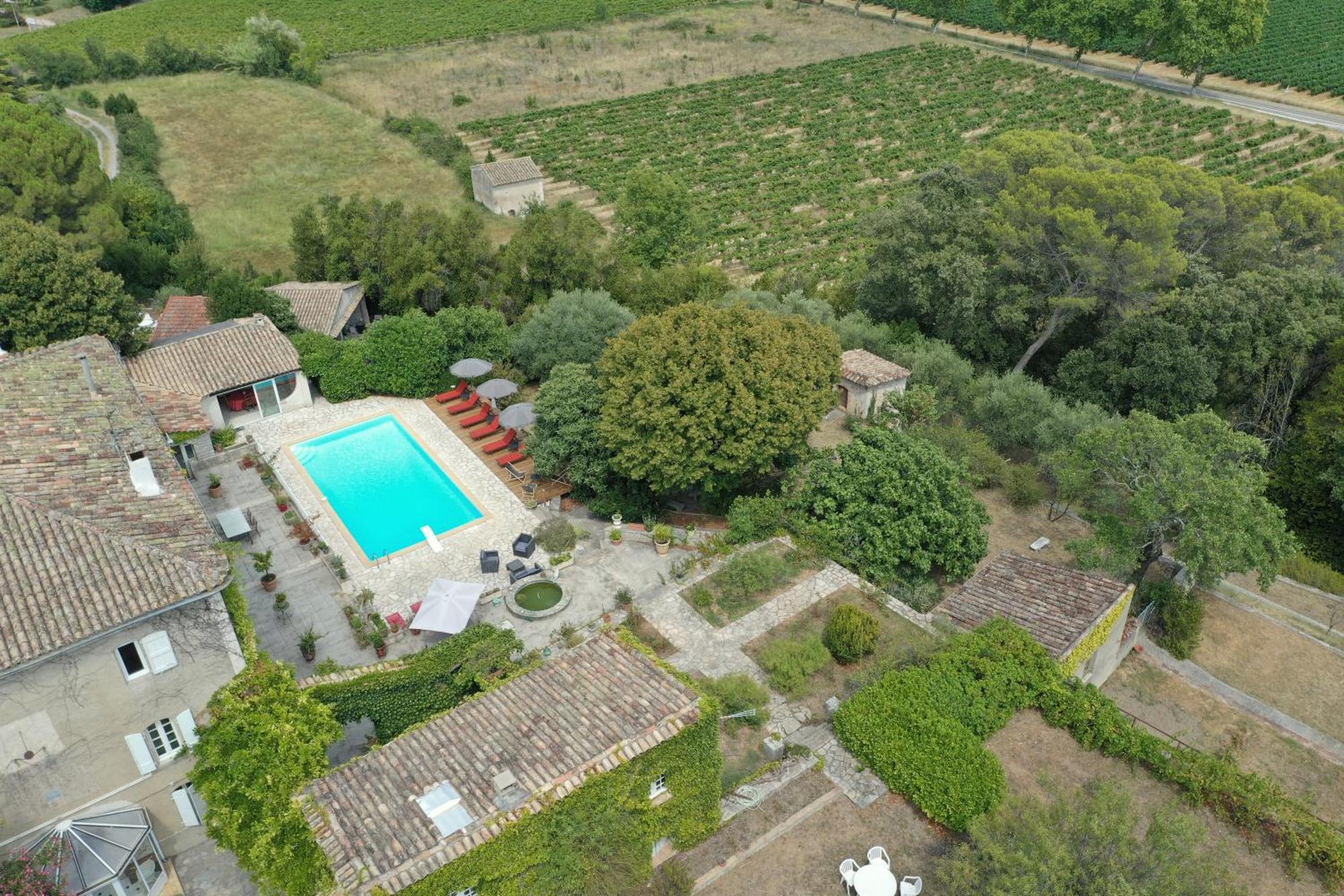 Le Domaine Du Soulier -Gite Et Chambres D'Hotes - La Maison Du Gardien Tornac Luaran gambar