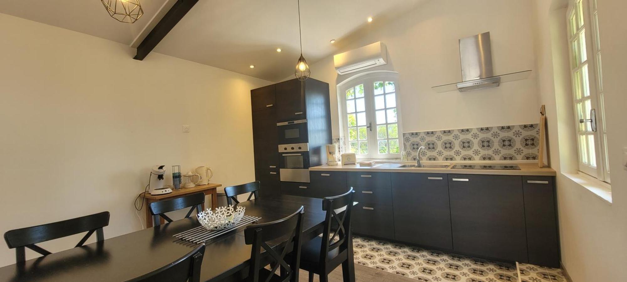 Le Domaine Du Soulier -Gite Et Chambres D'Hotes - La Maison Du Gardien Tornac Luaran gambar